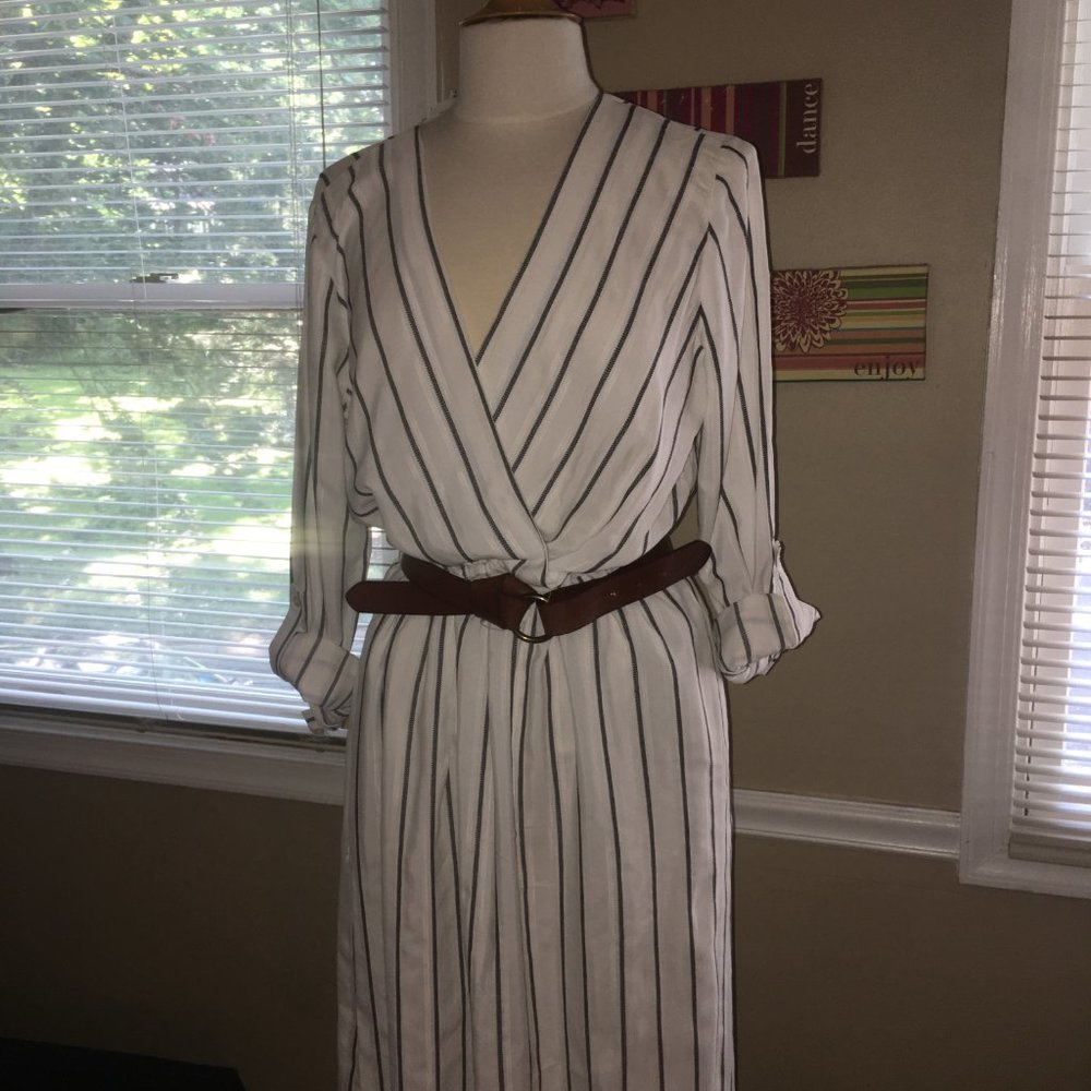 Ann Taylor Summer Cross Top Dress (NAVY & WHITE)